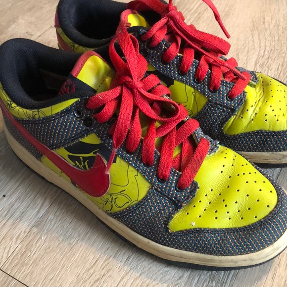 Unique Nikes - Picture 3 of 8